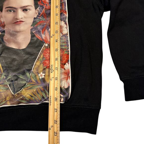 Frida Kahlo Official Licensed Graphic Sweatshirt – Black – Size M Artwear - Picture 4 of 5